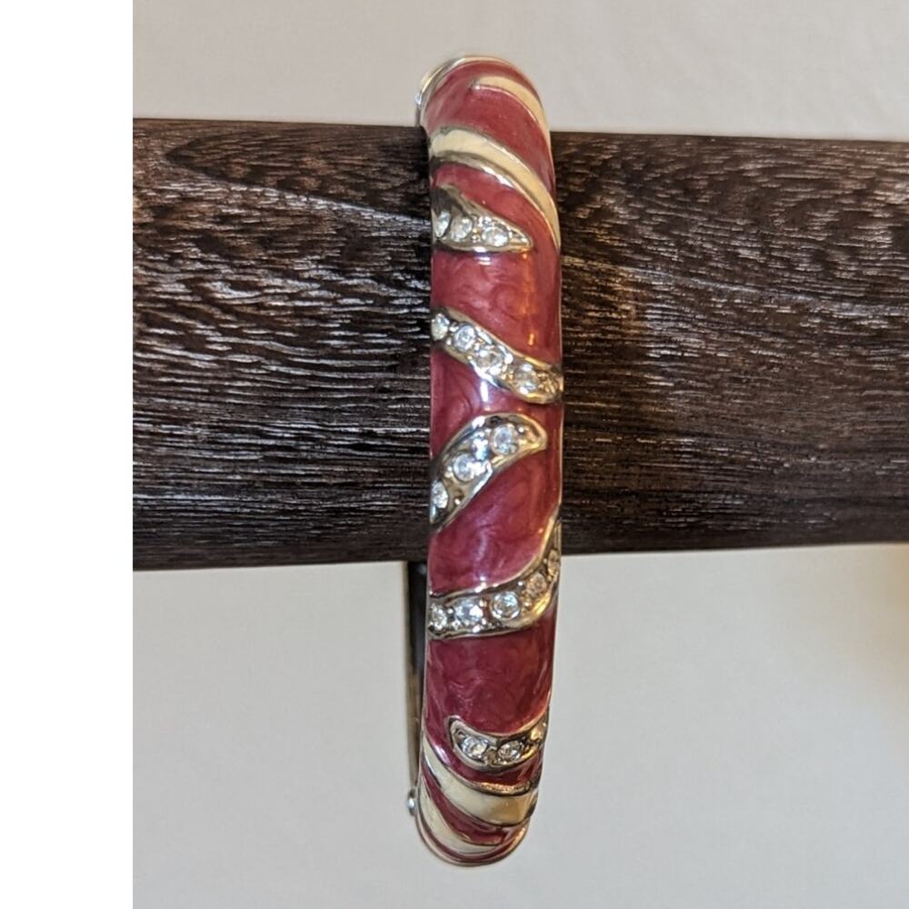 Mauve Cream Stripe Enamel Rhinestone Studded Clamper Style Bangle Bracelet